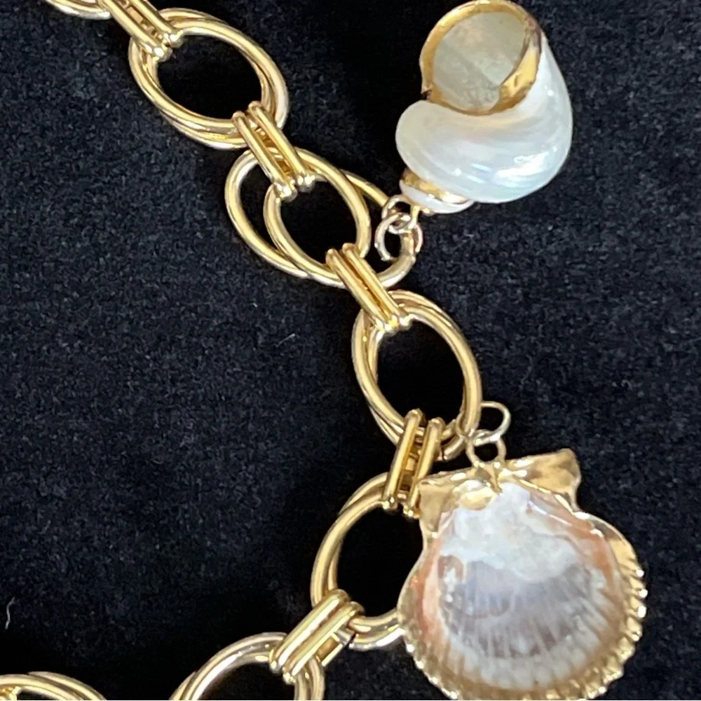 Chunky Seashell 22CT Gold Plated Chunky Chain Necklace Beachy 17” - Picture 9 of 11